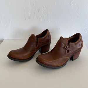 Born chunky leather heel boot 11, 43